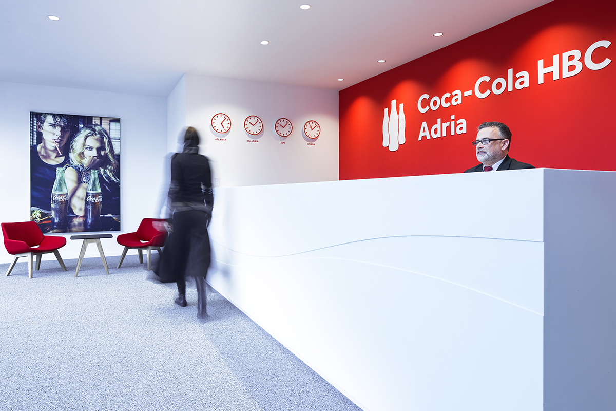 Coca cola lobby 2016 02